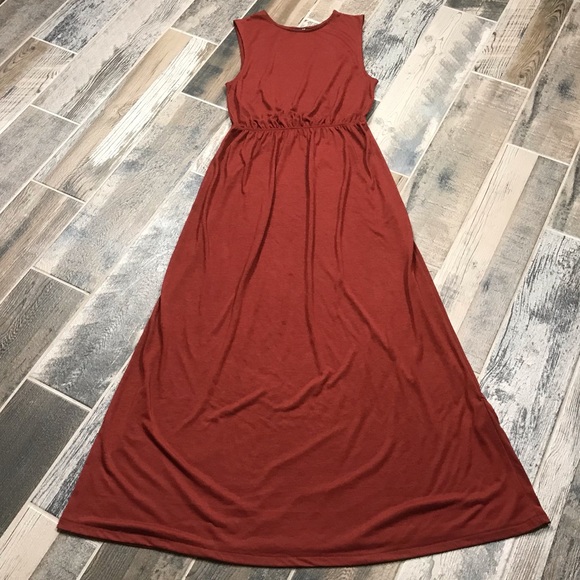 H&M Dresses & Skirts - H&M Maxi Dress